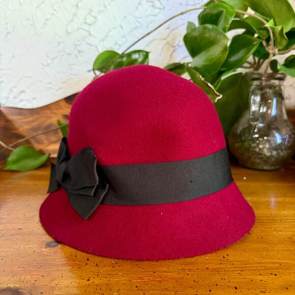 Vintage Burgundy Cloche Hat Wool Felt Bow Accent Women’s San Diego Hat Company main image 4